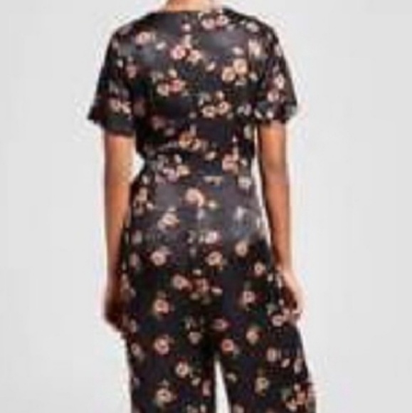 xihilration XXL Black Rose with Pockets Jumpsuit - Picture 1 of 8